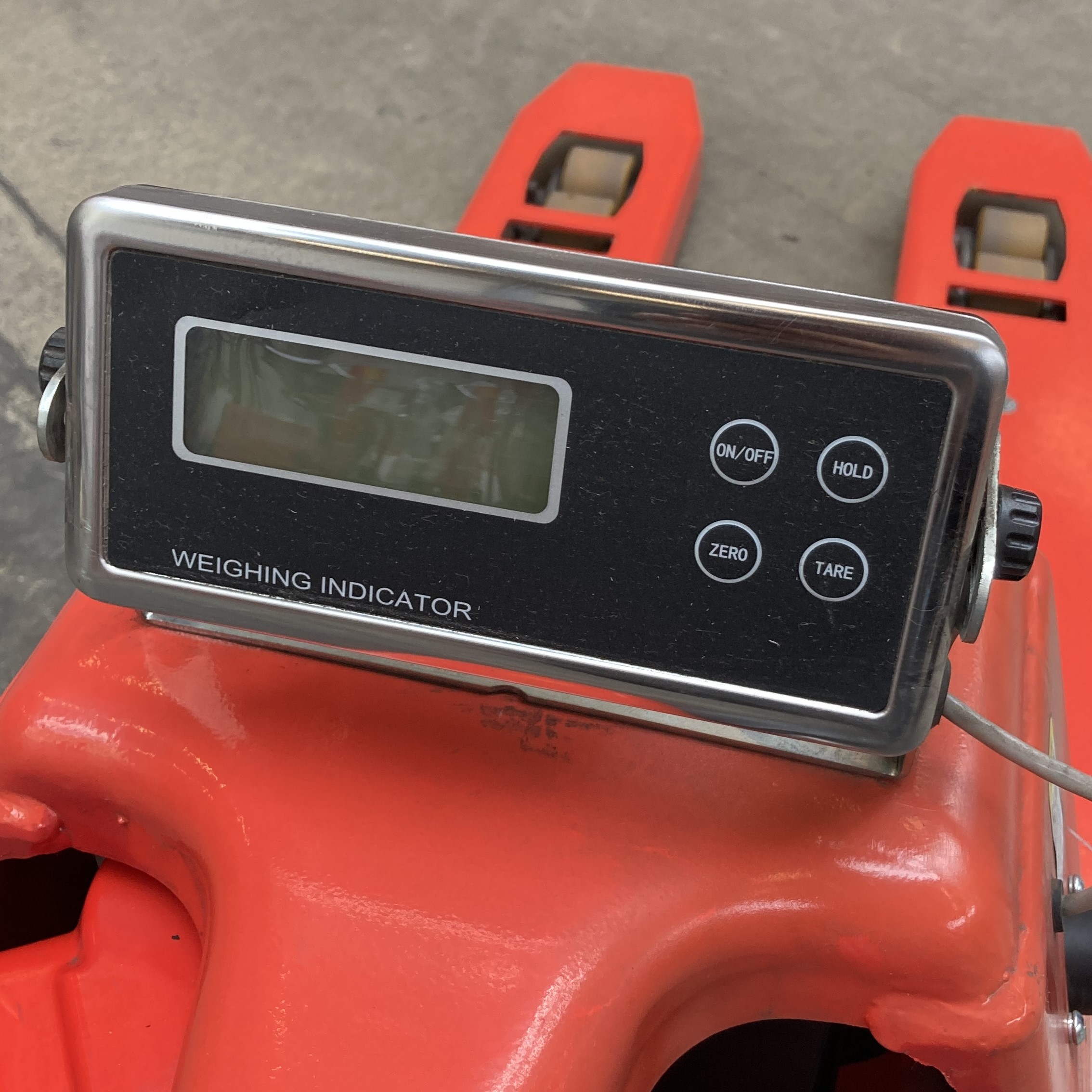 Semi-elektrischer Hubwagen mit Waage 1500kg GEBRAUCHT