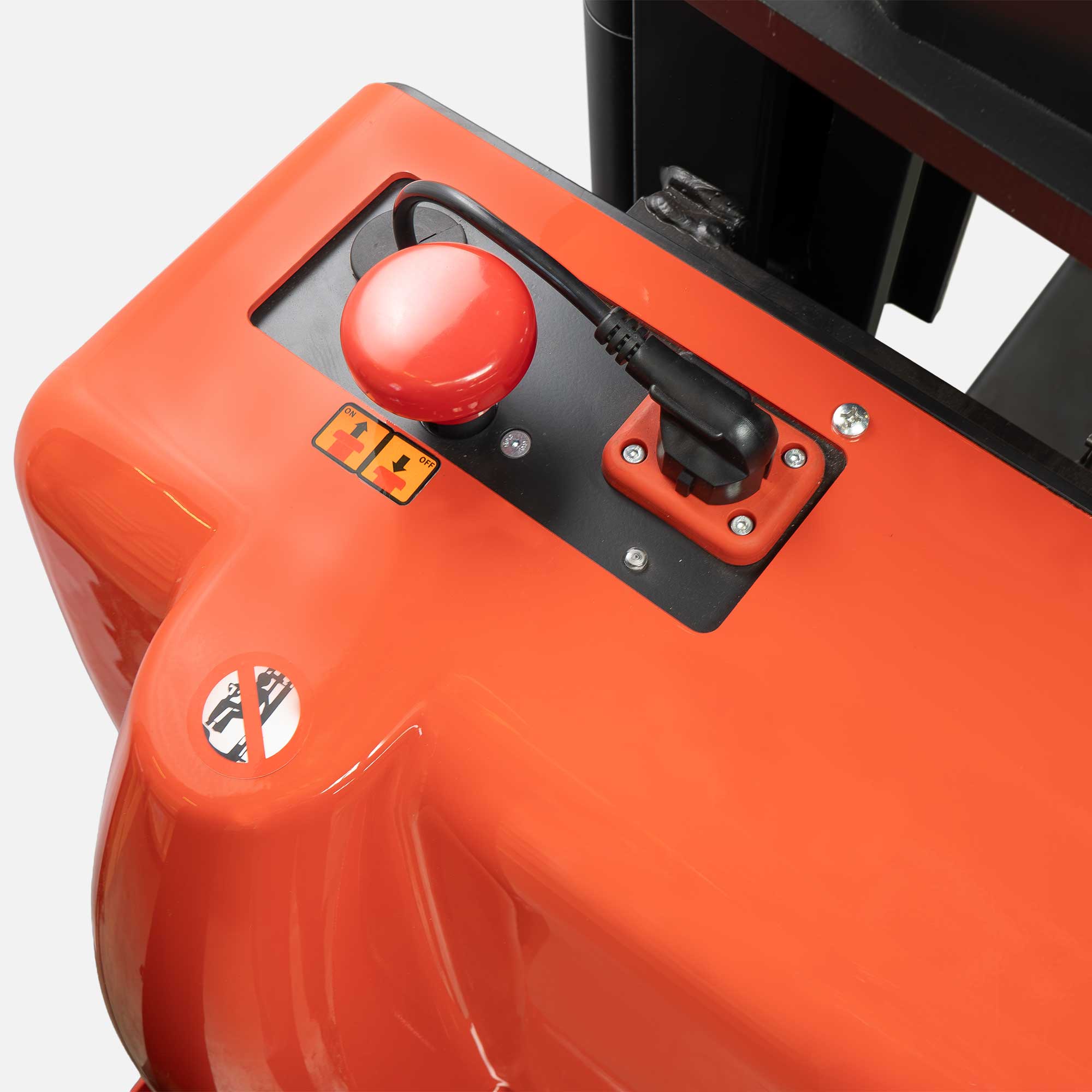 Elektro-Deichselstapler mit Initialhub 1500kg PLUS+ Gabelhöhe 1200mm